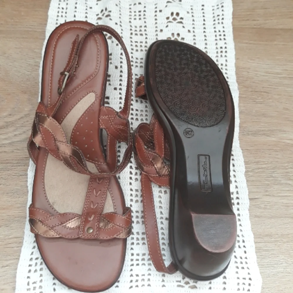 Thom McAnn Braided Metallic Open Toe Wedge Sandals Size 10W - Picture 3 of 10